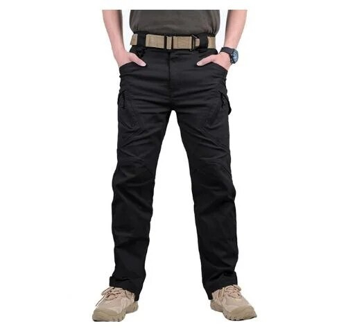 アウトドアパンツ – 多機能ポケット付きのメンズボトムス